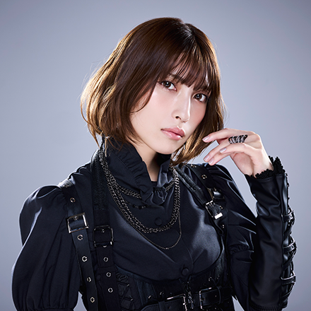 上杉真央