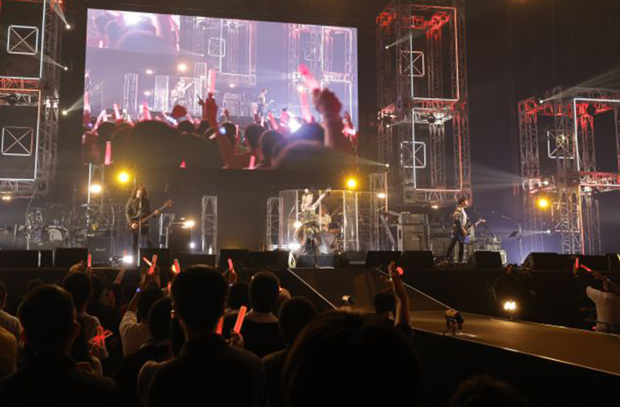 岸田教団&THE明星ロケッツ