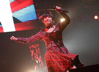 上坂すみれ