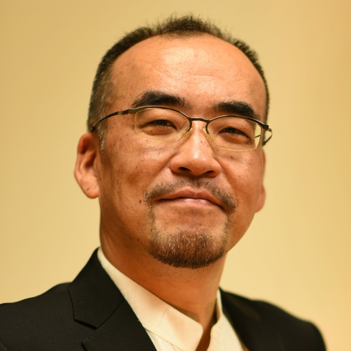 指揮者 吉田行地